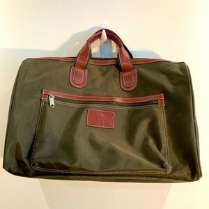HANG TEN Travel Overnight Canvass Faux Leather  Trim Front Pocket